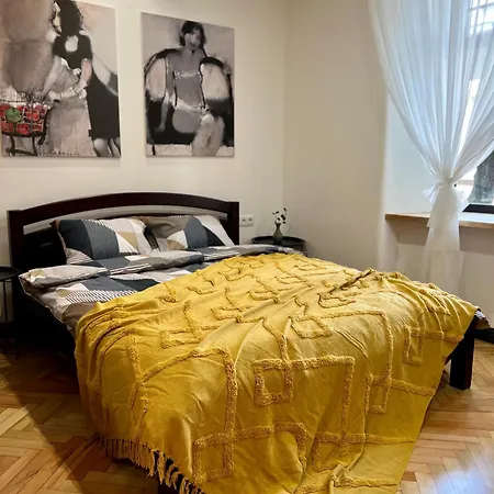 Art Apartment Glebova Lviv Exterior photo